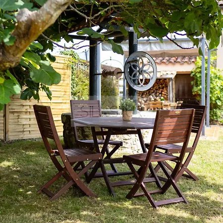 Llagar De By Silastur بيت للعطل