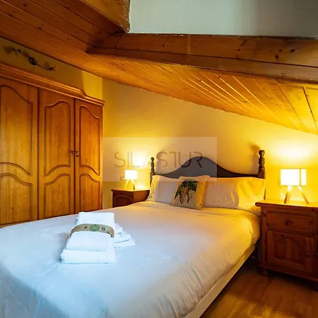 بيت للعطل Llagar De By Silastur *